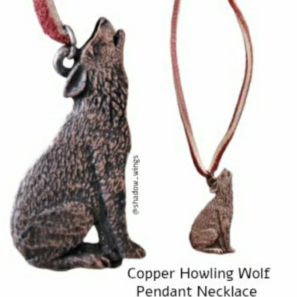 Hand Crafted Copper Wolf Pendant Necklace / 2" Howling Wolf Figure Necklace - Picture 1 of 11